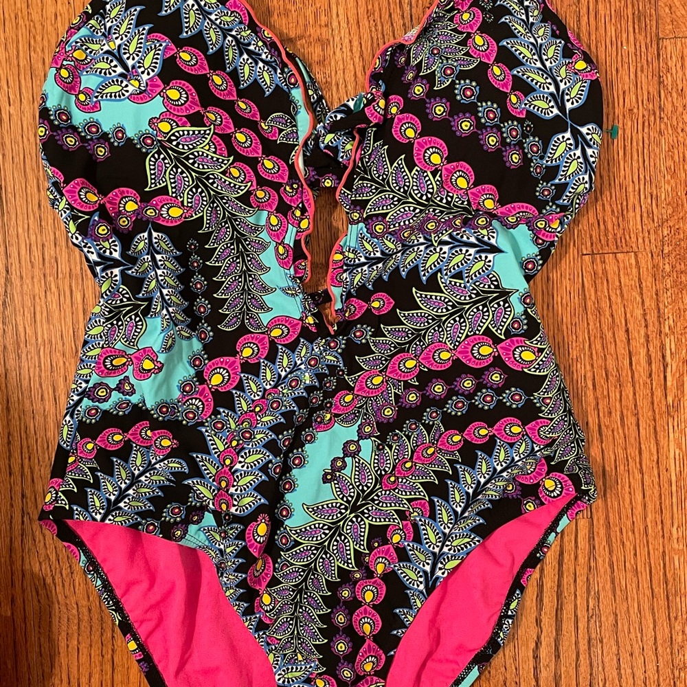 NWT size large womens paisley print bathing suit